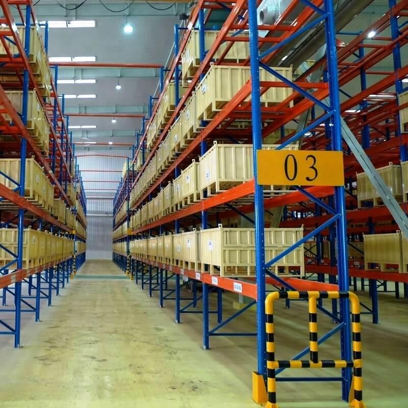 Medidas anticolisión para estanterías de almacenamiento