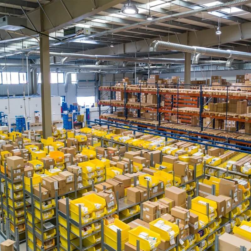 ¿Qué tipos de estanterías de almacenamiento son adecuadas para la industria automotriz?